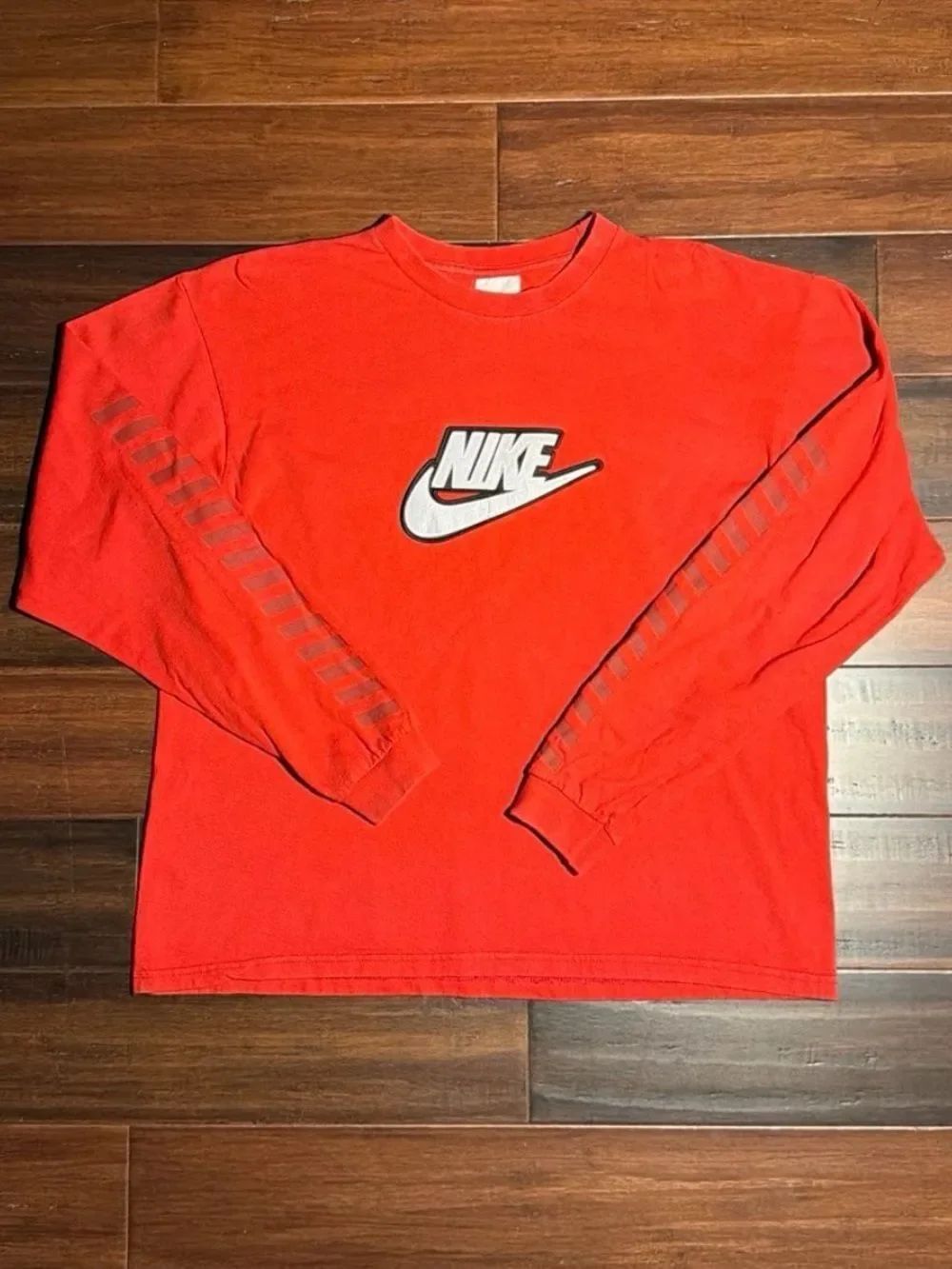 Vintage Nike Long Sleeve Logo T-Shirt